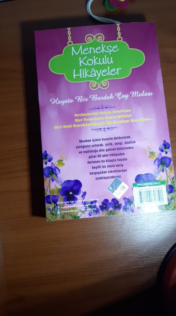 Menekşe Kokulu Hikayeler Kitabı - Görsel 4