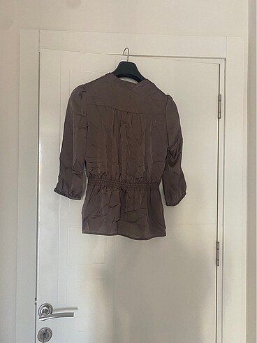 H&M H&M Çok şık saten v yaka bluz