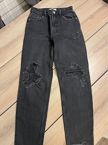 34 Beden Bershka Siyah Kadın Kot Pantolon