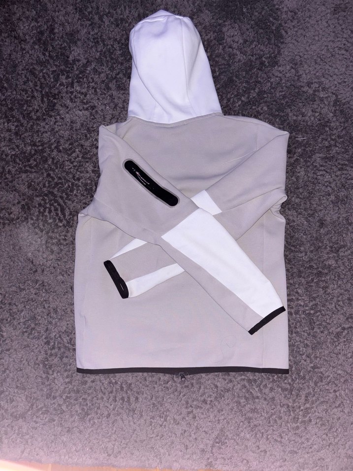 Nike tech - Görsel 2