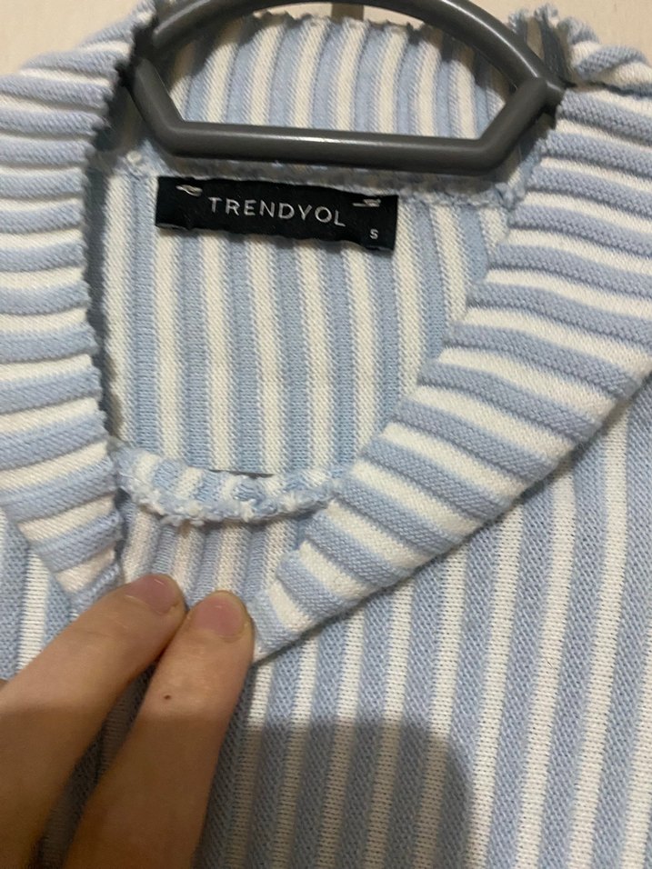 Mavi Pilili Yarım Balıkçı Yaka Triko Kazak - Görsel 3