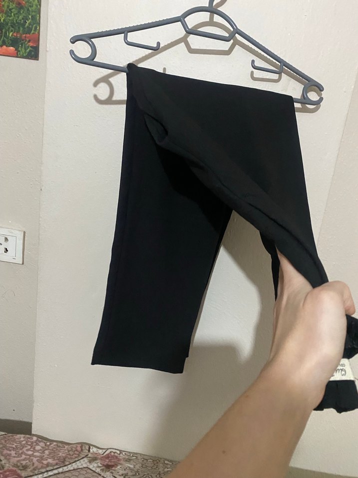 Siyah Piliseli Kadın Kumaş Pantolon - Görsel 2