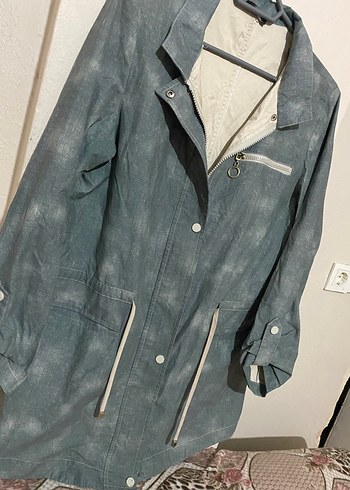 Gri Batik Desenli Kadın Denim Ceket - Görsel 2