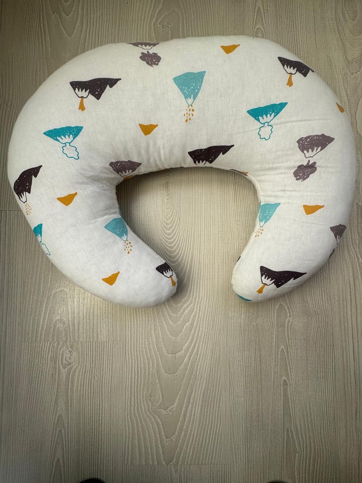 Desenli Pastel Emzirme ve Hamile Yastığı - Görsel 3