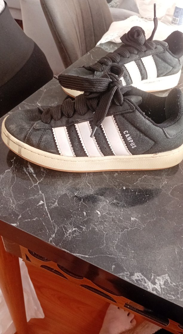 Siyah Beyaz Çizgili Bağcıklı Sneakers - Görsel 2