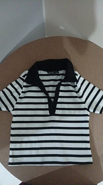 Kısa kollu crop