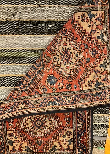 Koyu Renkli Çok Renkli Desenli Halı- 100 YILLIK - Görsel 3