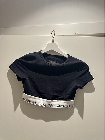 Calvin klein crop