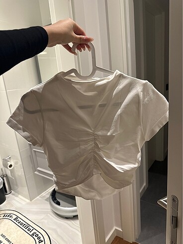 Zara tshirt
