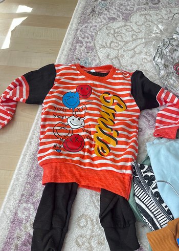 Renkli Baskılı Uzun Kollu Bebek Takımı