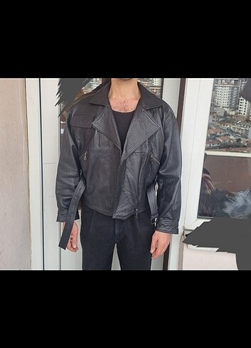 Zara Hakiki deri ceket