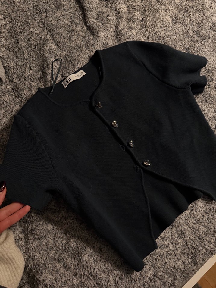 Lacivert  Düğmeli Kısa Kollu Yün Hırka - Görsel 2