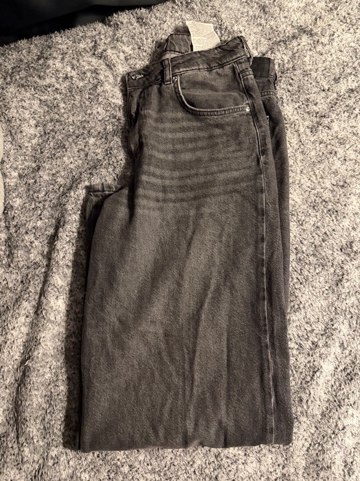 Gri Bol Kesim Midi Kot Pantolon - Görsel 3