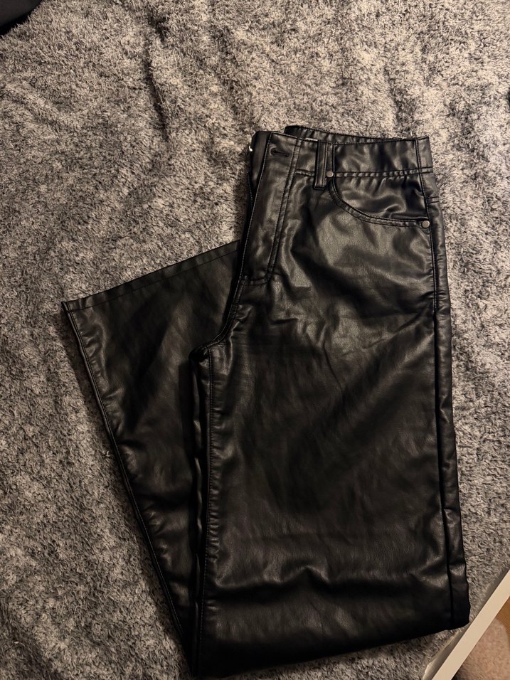 Kadın Siyah Deri pantolon - Görsel 2