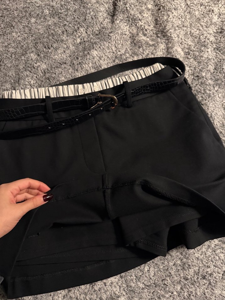 Siyah Mini Etek - Görsel 3