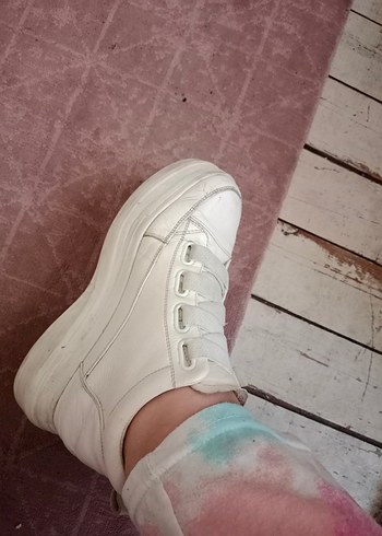 39 Beden beyaz Renk Beyaz Kadın Dolgu Topuklu Spor Ayakkabı