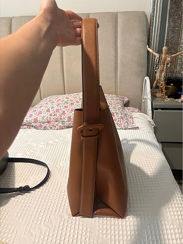 Beden Mango camel rengi çanta kullanışlı