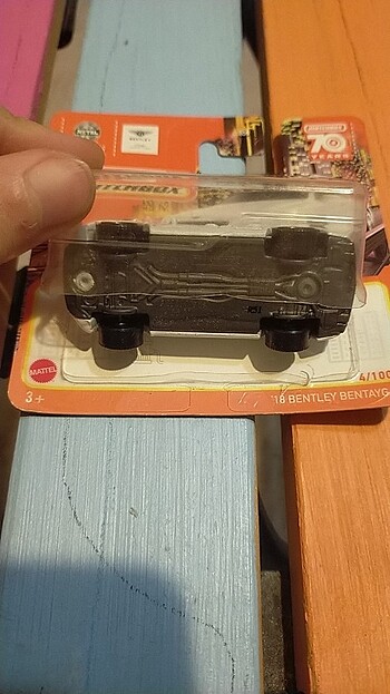  Matcbox Bentley bentayga metal arab