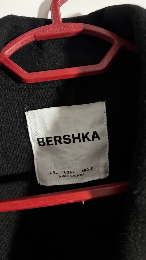 Siyah Uzun Kaban - Görsel 3