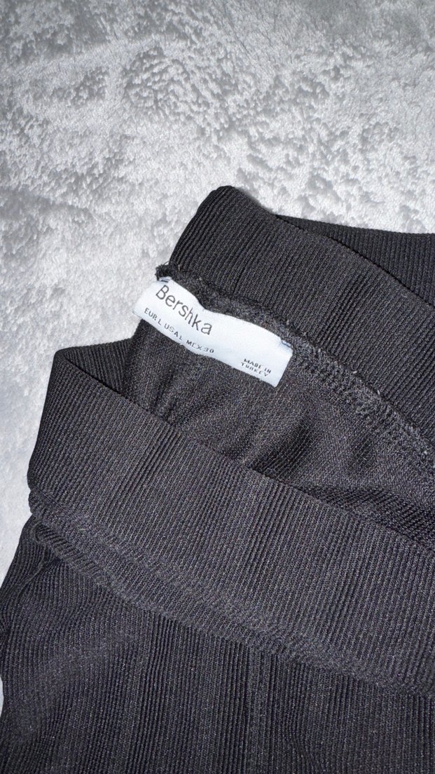 Siyah Kadın Dar Kesim Kumaş Pantolon - Görsel 2