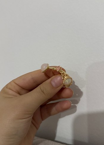 Zincir Detaylı Pastel Altın Kadın Yüzük