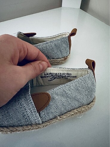 21 Beden gri Renk H&M ERKEK BEBEK SIFIR GİYİLMEDİ