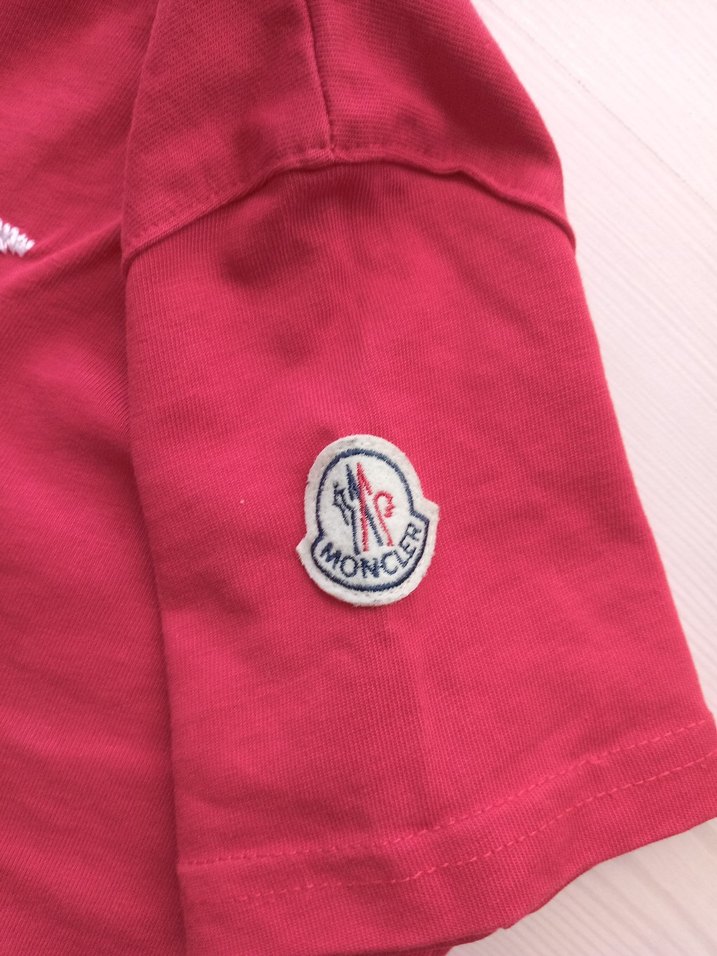 Kırmızı Baskılı Erkek Çocuk Kısa Kollu MONCLERTişört - Görsel 5