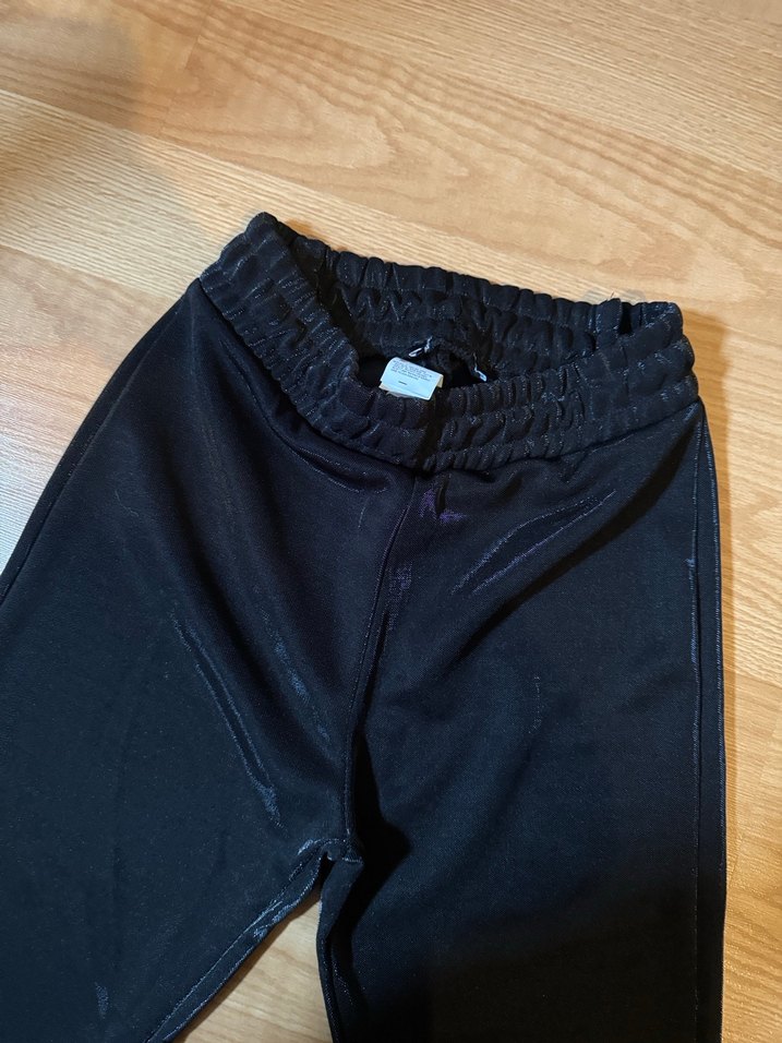 Siyah Kadın Esnek Bel Denim İspanyol Paça Pantolon - Görsel 3