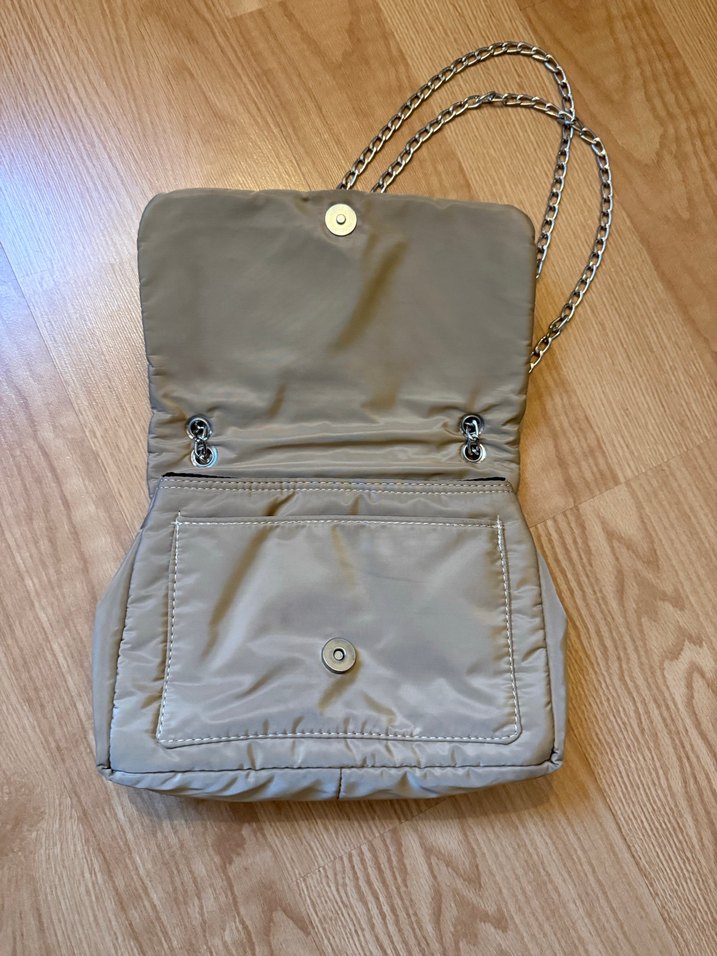 Gri Zincir Detaylı Kadın Omuz Çantası - Görsel 2