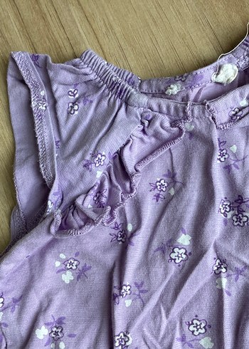 Kız Çocuk Mor V Yaka Fırfırlı Tişört - Görsel 2