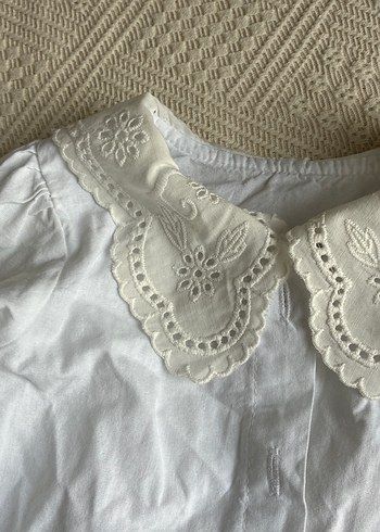 Kız Çocuk Beyaz Pamuklu Dantelli Gömlek - Görsel 2