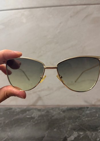 Klasik Bej Şeffaf Kadın Gözlüğü - Görsel 5