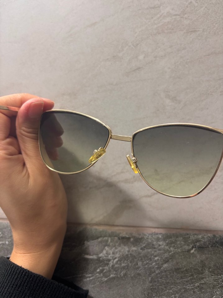 Klasik Bej Şeffaf Kadın Gözlüğü - Görsel 3