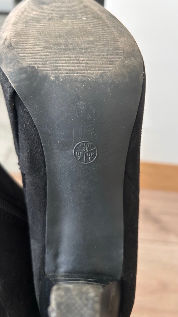 Siyah Süet Stiletto Topuklu Kadın Bot - Görsel 4