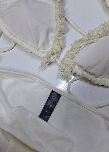 Nakış Detaylı Beyaz Bohem Mini Bikini