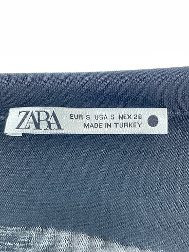 s Beden siyah Renk Zara Gömlek %70 İndirimli.