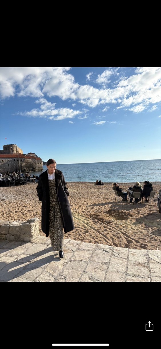 Siyah içi kürklü kaban - Görsel 4