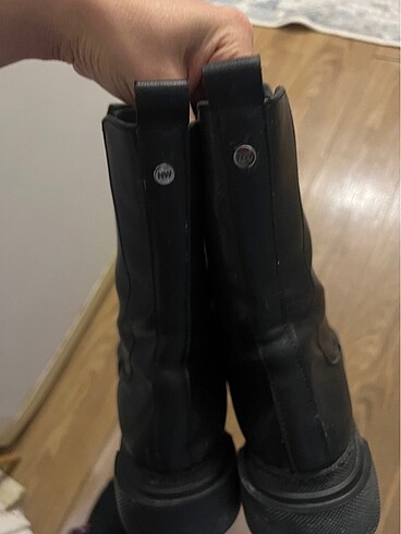 38 Beden siyah Renk Nine west bot