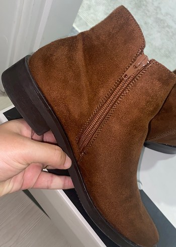 Kahverengi Süet Topuklu Kadın Bot - Görsel 5