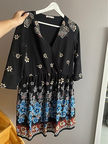 Bershka elbise