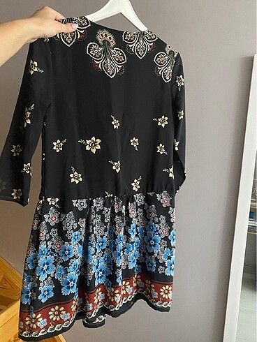s Beden Bershka elbise