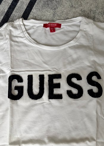 GUESS Beyaz Kadın Pamuklu Tişört - Görsel 2
