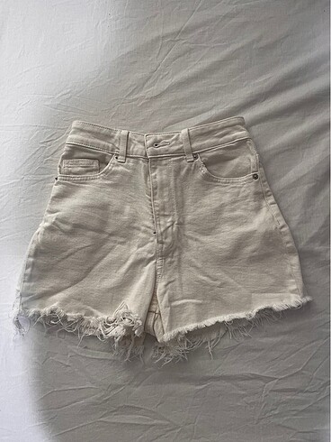 H&M beyaz kot şort