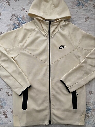 Yeni Sezon Nike Tech Krem