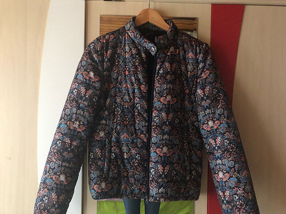 Stradivarius Şişme Mont