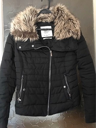 bershka kürklü siyah mont
