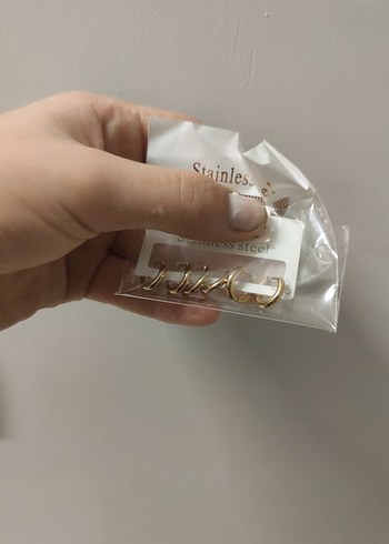 Beymen Parlak Altın Renkli Midi Küpeler paslanmaz kesinlile