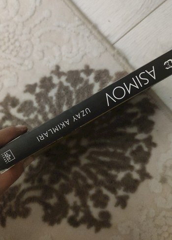  Beden Renk Uzay Akımları - Asimov