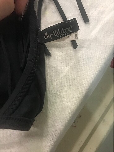 l Beden Püsküllü Ayyıldız bikini üstü