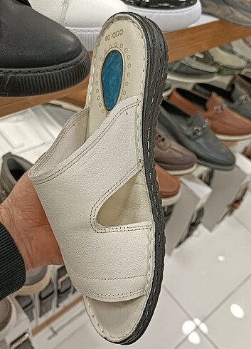 İçi dışı hakiki deri erkek terlik YENİ ETİKETLİ BEJ  - Görsel 2